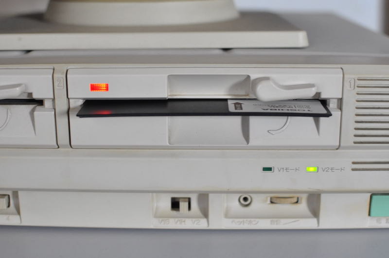 PC-8801FAのディスクアクセスランプ