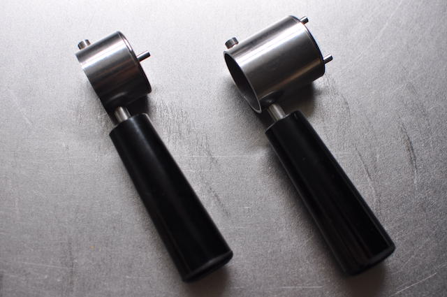 Kamiraに付属するシングル、ダブル用のポルタフィルター