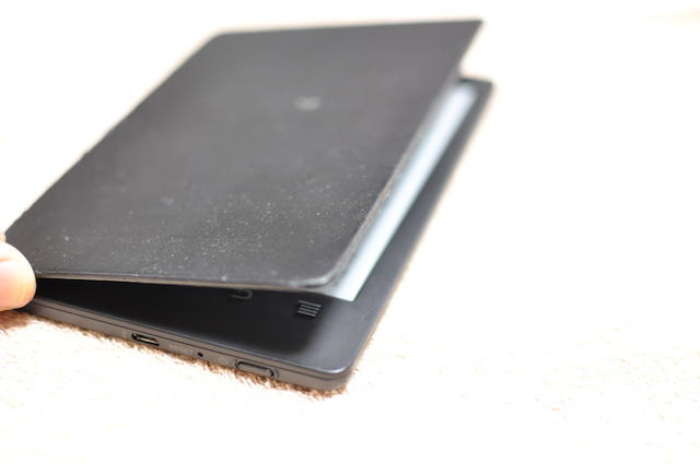 SONY reader PRT-T3の純正カバー「ブックカバー PRSA-SC30」