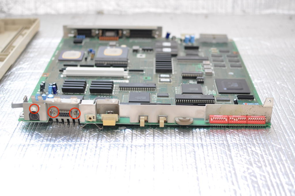 PC-98DO基板の固定ビス位置