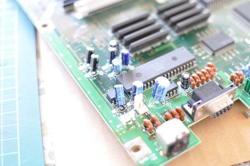 PC-98DOメイン基盤のコンデンサ交換