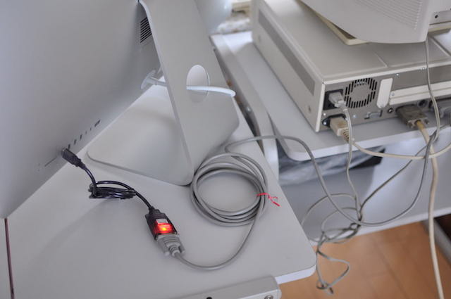 iBUFFALO_BSUSRC06とサンワサプライのRS-232CクロスケーブルでiMacとPC-88を繋ぎます