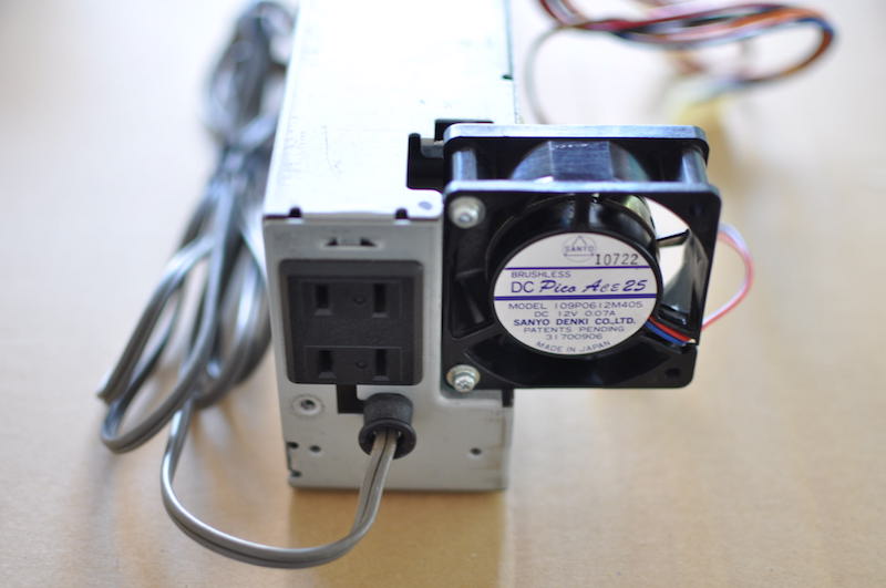 PC-8801FAの電源ボックスのファン