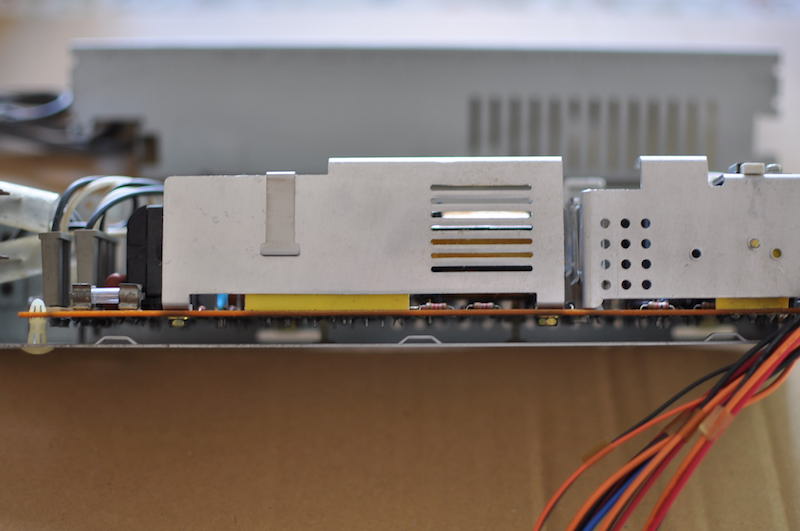 PC-8801FAの電源ボックス