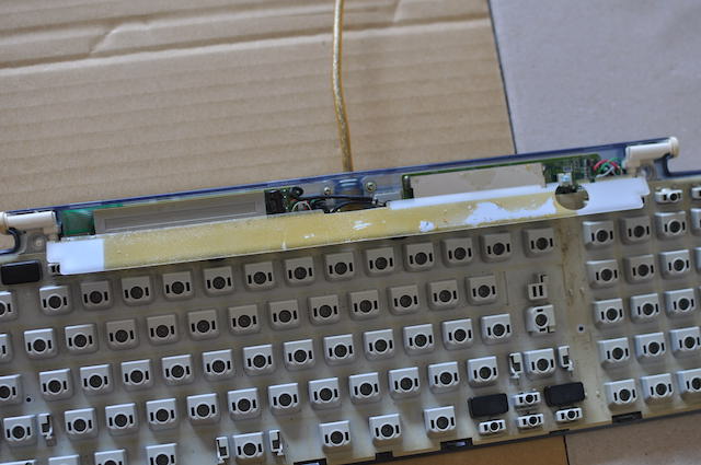iMac_G3のキーボードM2452の化粧隠しシート