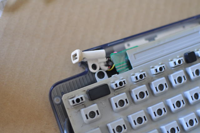 iMac_G3のキーボードM2452のUSB端子