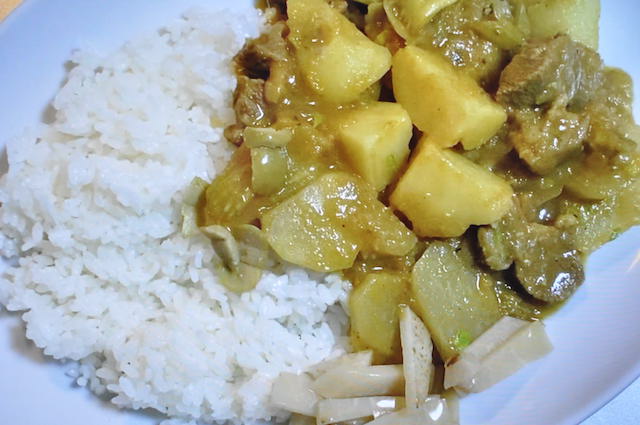 スパイスカレーでカレーライス