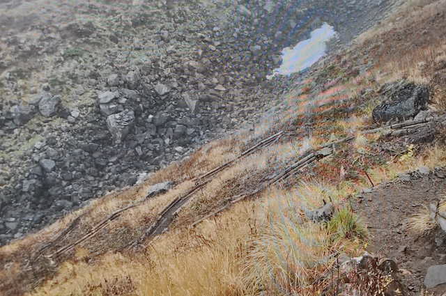 鳥海山は千蛇谷へ下るところ