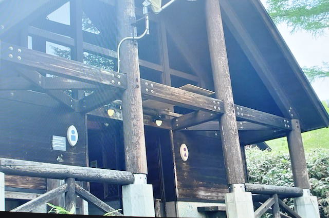 尾瀬ビジターセンターのチップ・トイレ