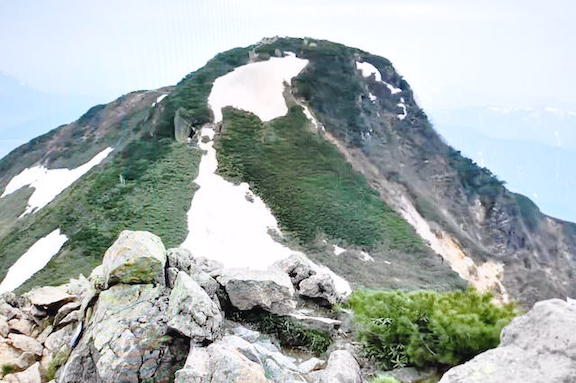 尾瀬・燧ヶ岳を俎ぐらより臨む