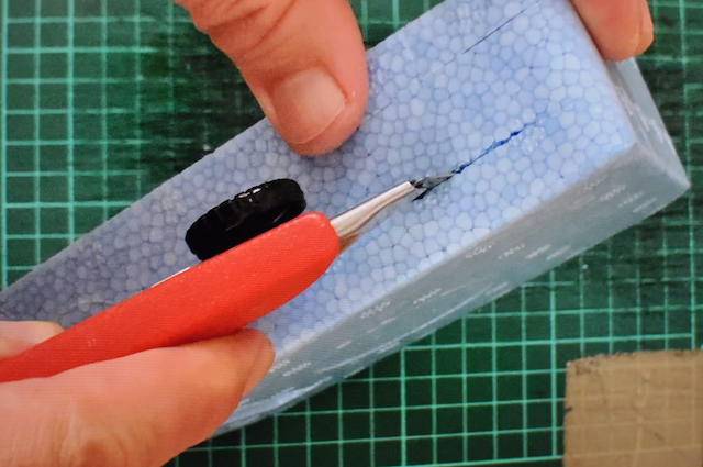 iPad-Retinaディスプレイのモニター化に使う明太子の入っていた発泡スチロール