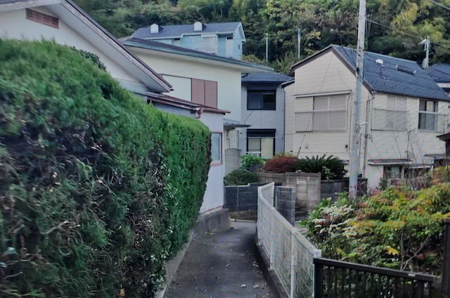 三浦アルプス、田浦梅林側の住宅街