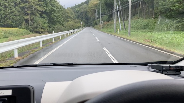 盛岡駅からレンタカーで早池峰山へ向かう。