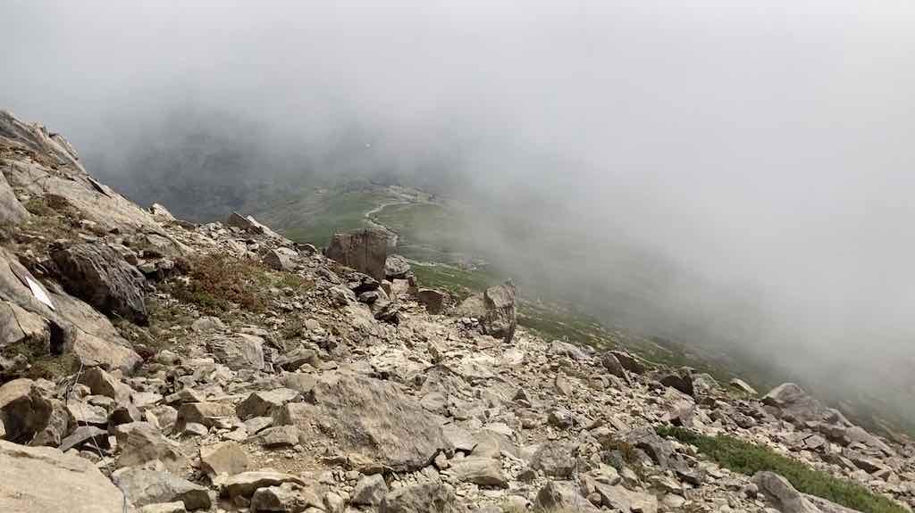 早池峰山山頂付近