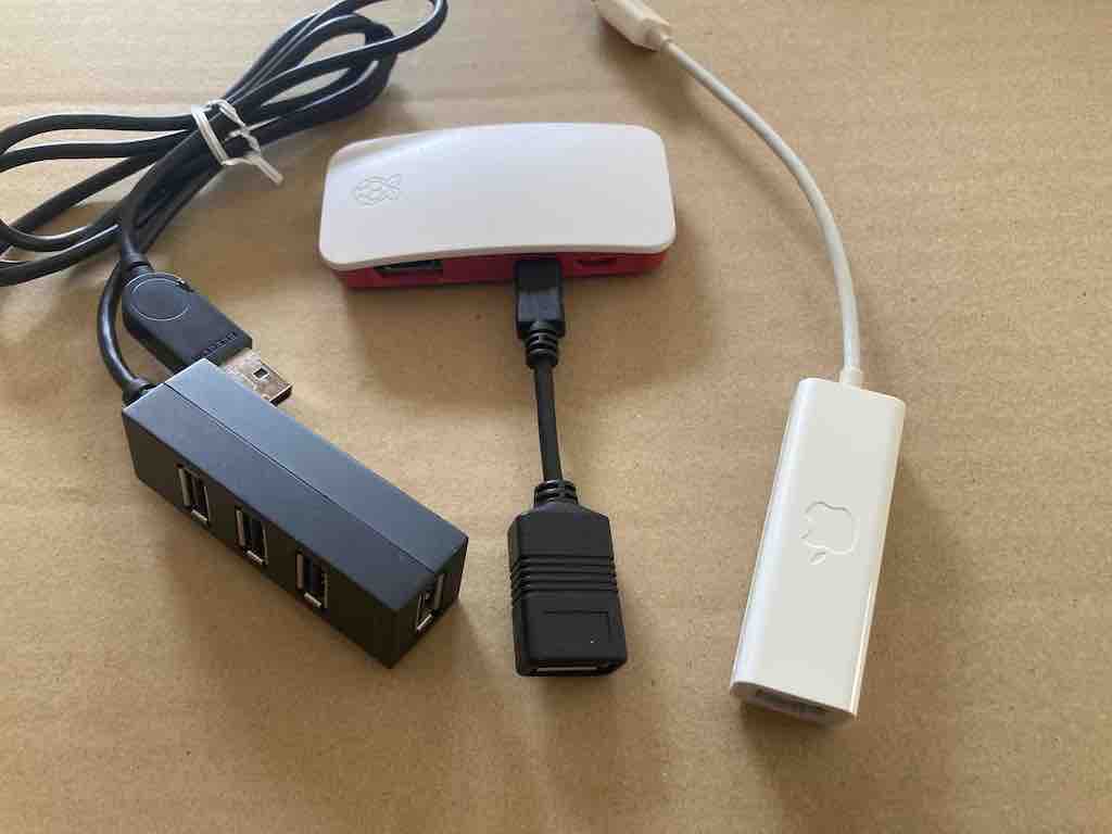 OTGアダプタとUSBハブとAppleUSBイーサネットアダプタ